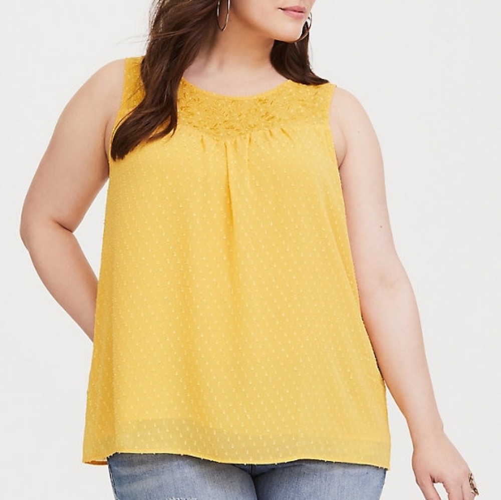 NWT Torrid Clip Polka Dot Chiffon Top 00X (10)